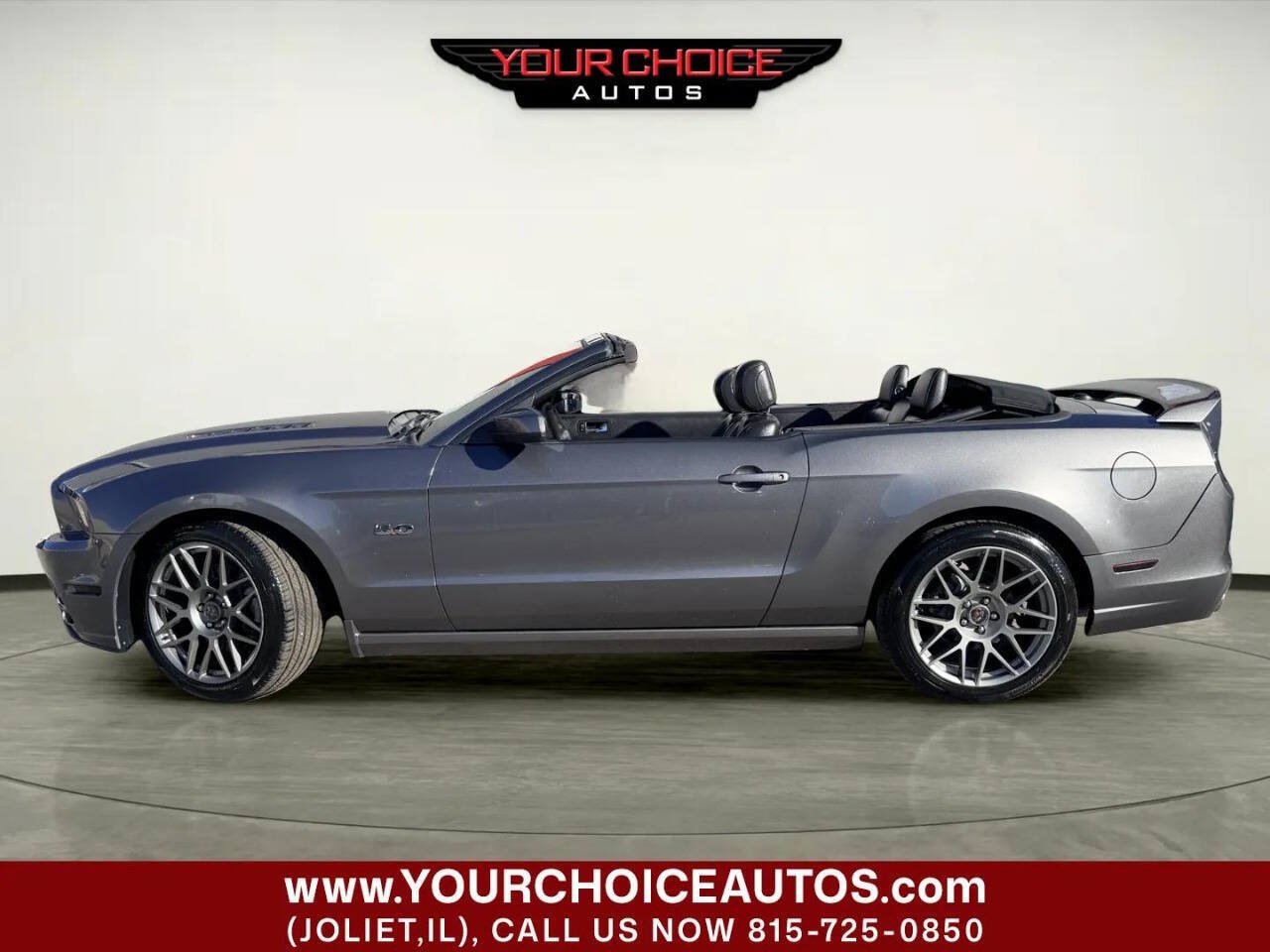 Used 2013 Ford Mustang GT Premium w/ Comfort Pkg RWD image 3