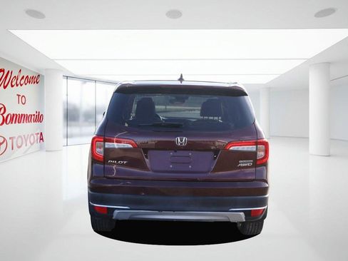 Used 2022 Honda Pilot Touring image 6