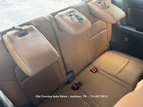 Used 2022 Nissan Pathfinder Platinum w/ Cargo Package AWD/4WD image 18
