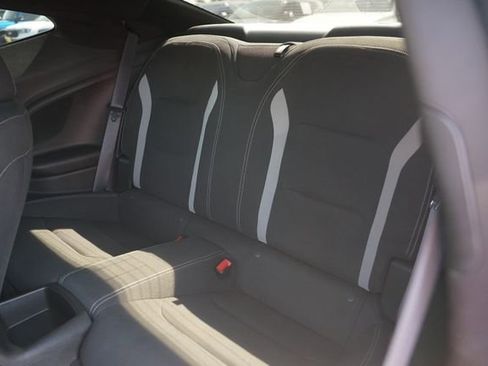 Used 2022 Chevrolet Camaro SS RWD image 11
