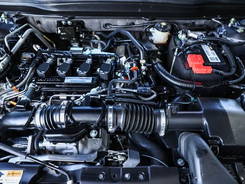 Used 2019 Honda Accord LX image 31