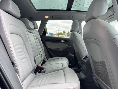 Used 2016 Audi Q5 2.0T Premium Plus w/ Technology Package AWD/4WD image 20