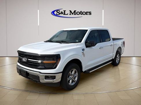 Used 2025 Ford F150 XLT w/ Equipment Group 301A Standard AWD/4WD image 3