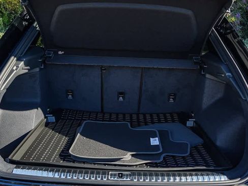 New 2025 Audi Q3 2.0T Premium image 29