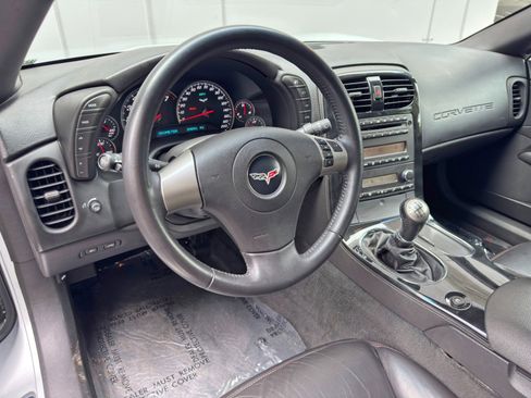 Used 2009 Chevrolet Corvette Z06 RWD image 13