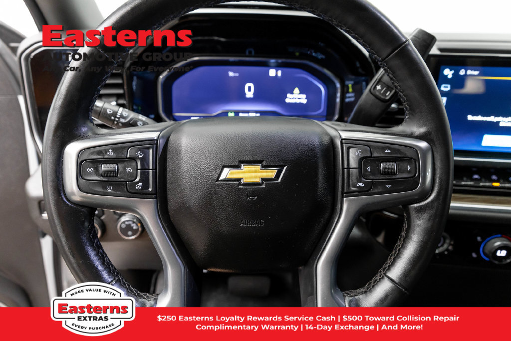 Used 2023 Chevrolet Silverado 1500 LT AWD/4WD image 11