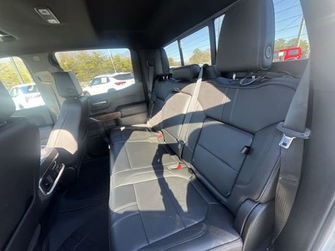 Certified 2021 Chevrolet Silverado 1500 High Country w/ Technology Package image 25