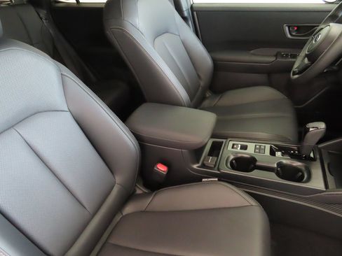Used 2026 Subaru Outback Limited AWD/4WD image 27