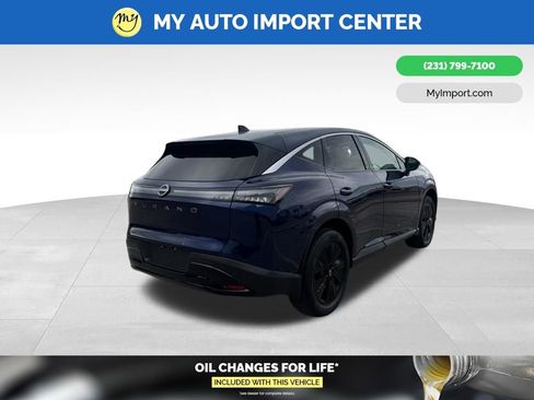 Used 2025 Nissan Murano SV AWD/4WD image 9