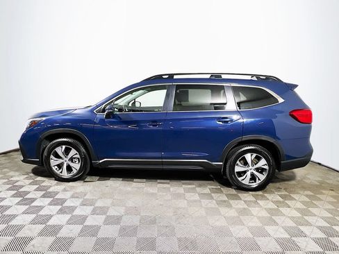 Used 2023 Subaru Ascent Premium w/ Convenience Package AWD/4WD image 4