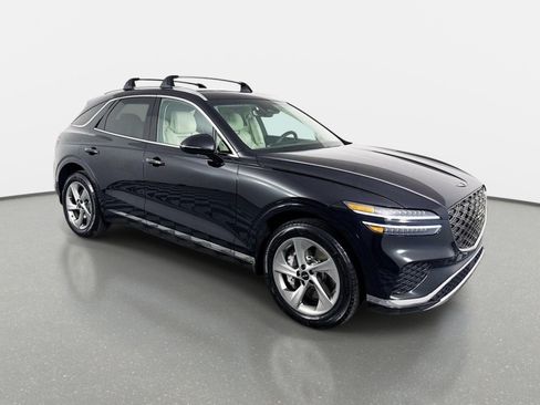 New 2026 Genesis GV70 2.5T AWD/4WD image 3