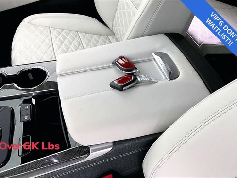 Used 2026 Cadillac Escalade V image 13