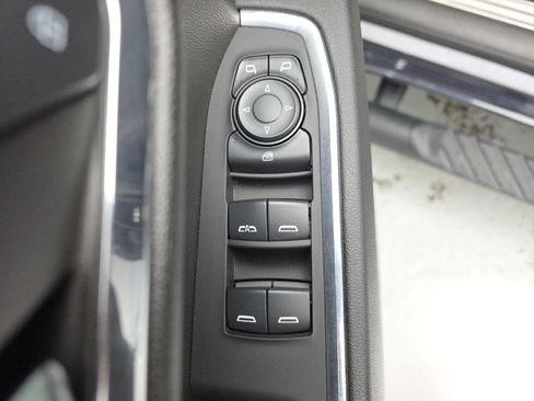 Used 2024 Chevrolet Silverado 1500 LT Trail Boss w/ LPO, Dark Essentials Package AWD/4WD image 20