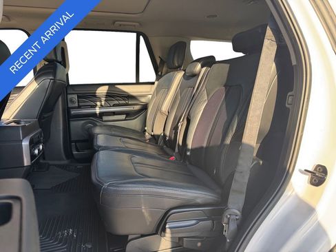 Used 2019 Ford Expedition Platinum image 13