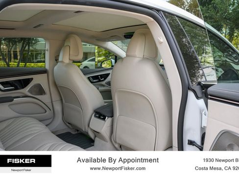 Used 2022 Mercedes-Benz EQS 450+ Sedan image 25