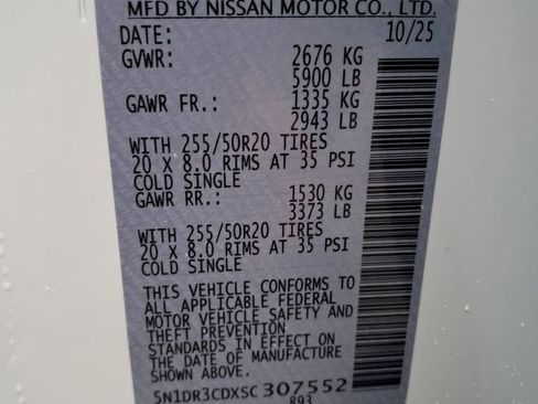 New 2025 Nissan Pathfinder SL w/ SL Premium Package image 31