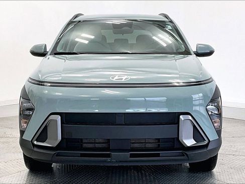 Certified 2024 Hyundai Kona SEL image 3