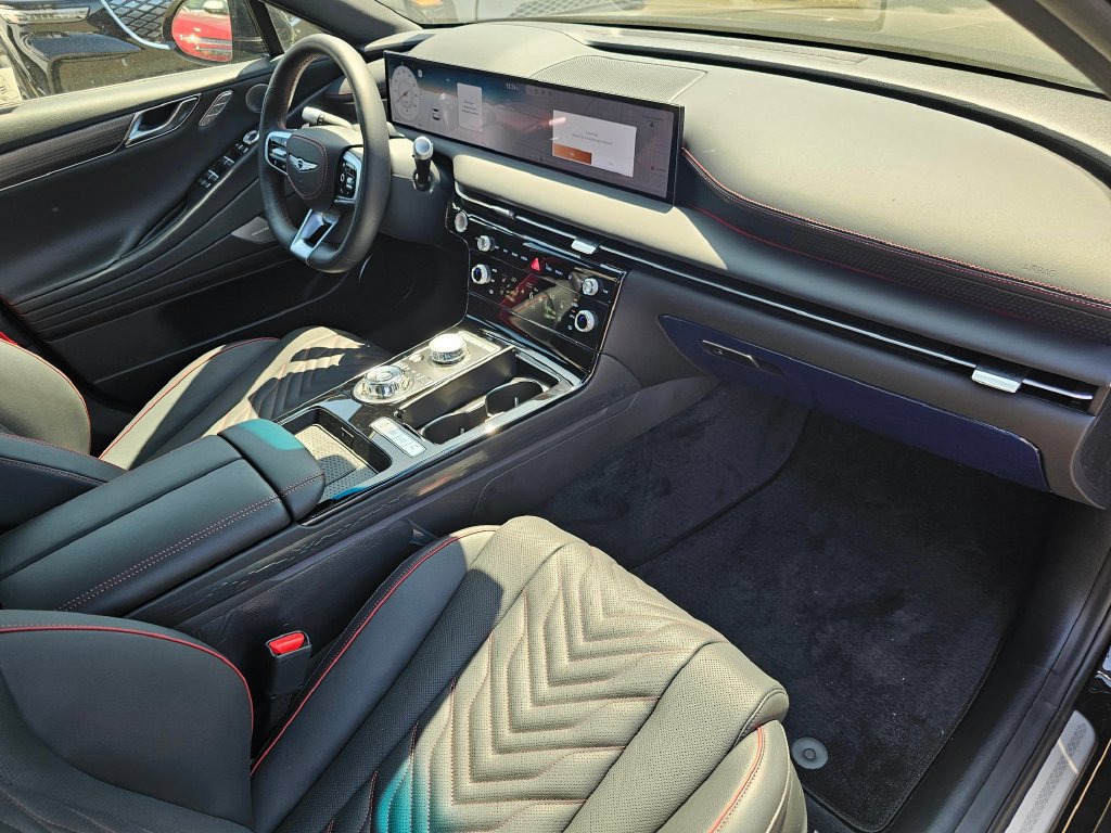 Used 2025 Genesis G80 2.5T Sport Prestige AWD/4WD image 11