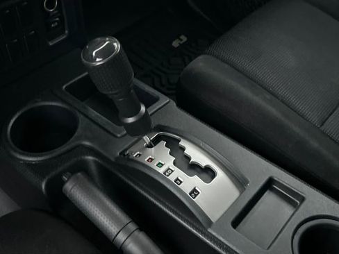 Used 2008 Toyota FJ Cruiser 2WD image 24