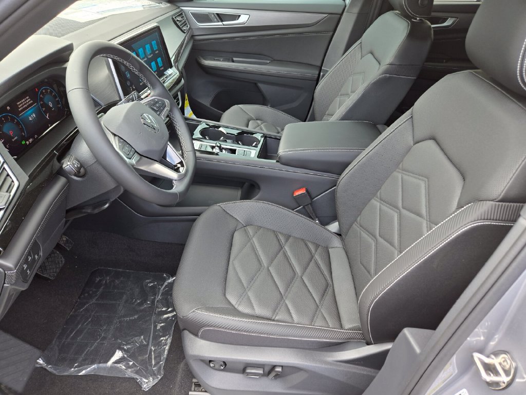 New 2025 Volkswagen Atlas Cross Sport SE AWD/4WD image 6