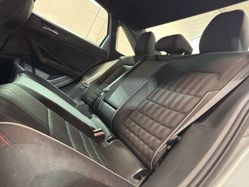 Used 2020 Volkswagen Jetta GLI FWD image 28