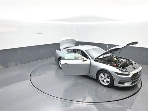 New 2026 Ford Mustang Premium image 35