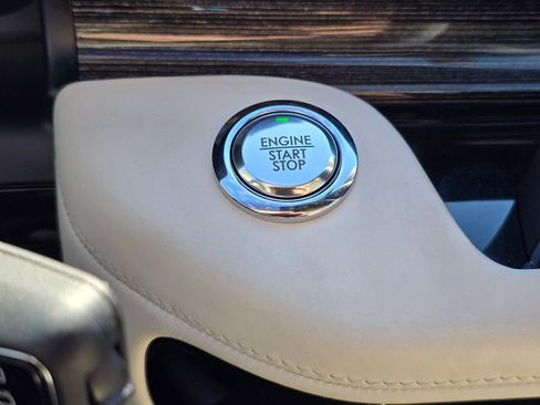 Used 2023 Lincoln Aviator Black Label w/ Dynamic Handling Package image 65