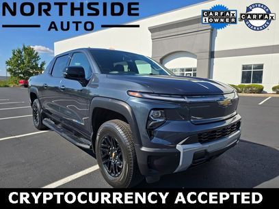 Used 2025 Chevrolet Silverado EV LT