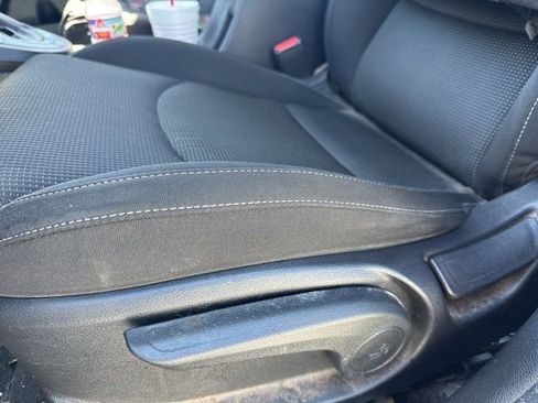 Used 2021 Kia Forte LXS image 4