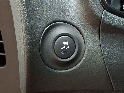 Used 2025 Nissan Z NISMO w/ Floor Mat Package image 23