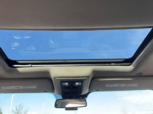 Used 2017 RAM 1500 Laramie w/ Convenience Group image 29