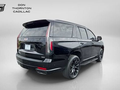 Used 2023 Cadillac Escalade Sport AWD/4WD image 5