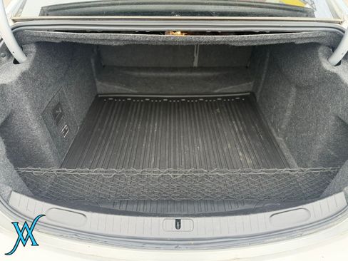 Used 2018 Chevrolet Impala LT w/ LT Convenience Package FWD image 34