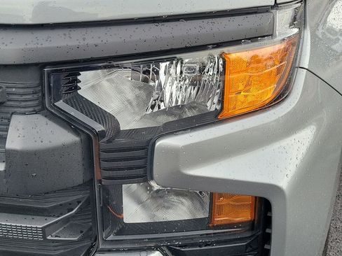 Used 2025 Chevrolet Silverado 1500 Custom image 21