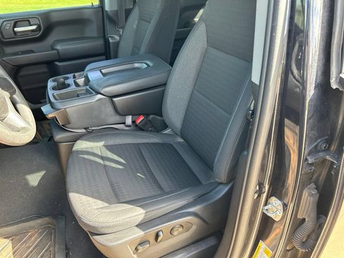 Used 2023 Chevrolet Silverado 1500 Custom w/ LPO, Dark Essentials Package AWD/4WD image 10