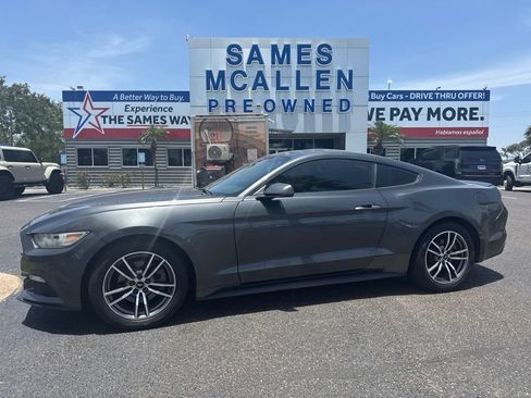 Used 2017 Ford Mustang Coupe RWD image 2