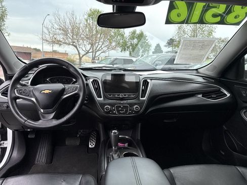 Used 2016 Chevrolet Malibu LT w/ Leather Package image 5