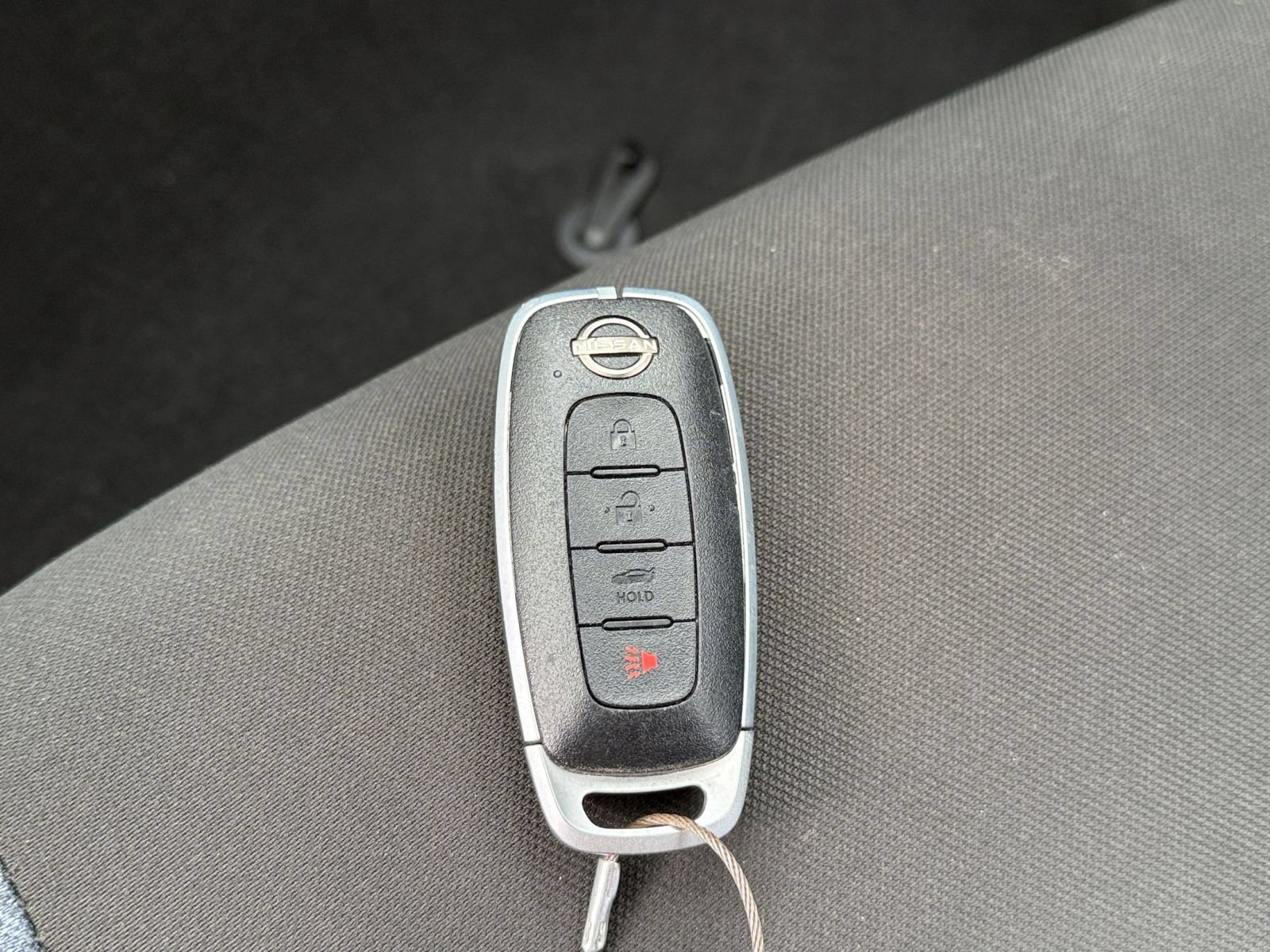 Used 2025 Nissan Versa SV FWD image 20