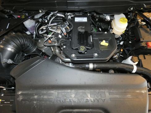 New 2025 RAM 2500 Rebel w/ Rebel Level 1 Equipment Group image 28