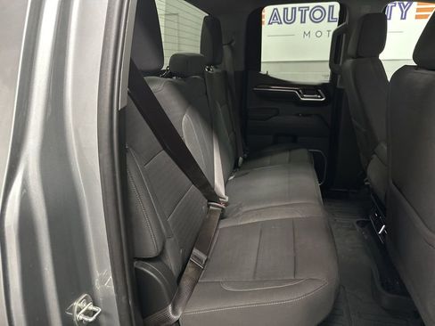 Used 2023 GMC Sierra 1500 Elevation image 34