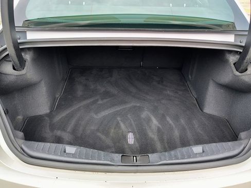 Used 2019 Lincoln MKZ Reserve AWD/4WD image 13