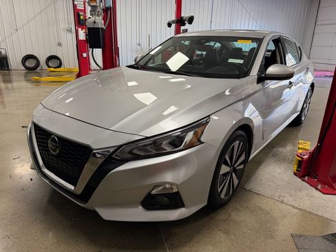 Used 2019 Nissan Altima 2.5 SL image 10