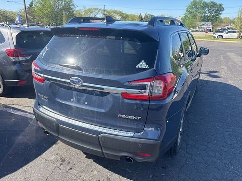 Used 2023 Subaru Ascent Premium w/ Convenience Package AWD/4WD image 5
