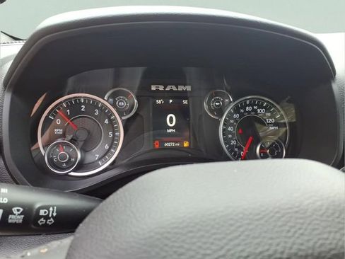 Used 2021 RAM 1500 Big Horn AWD/4WD image 16