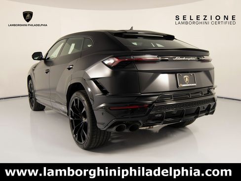 Used 2024 Lamborghini Urus S image 7