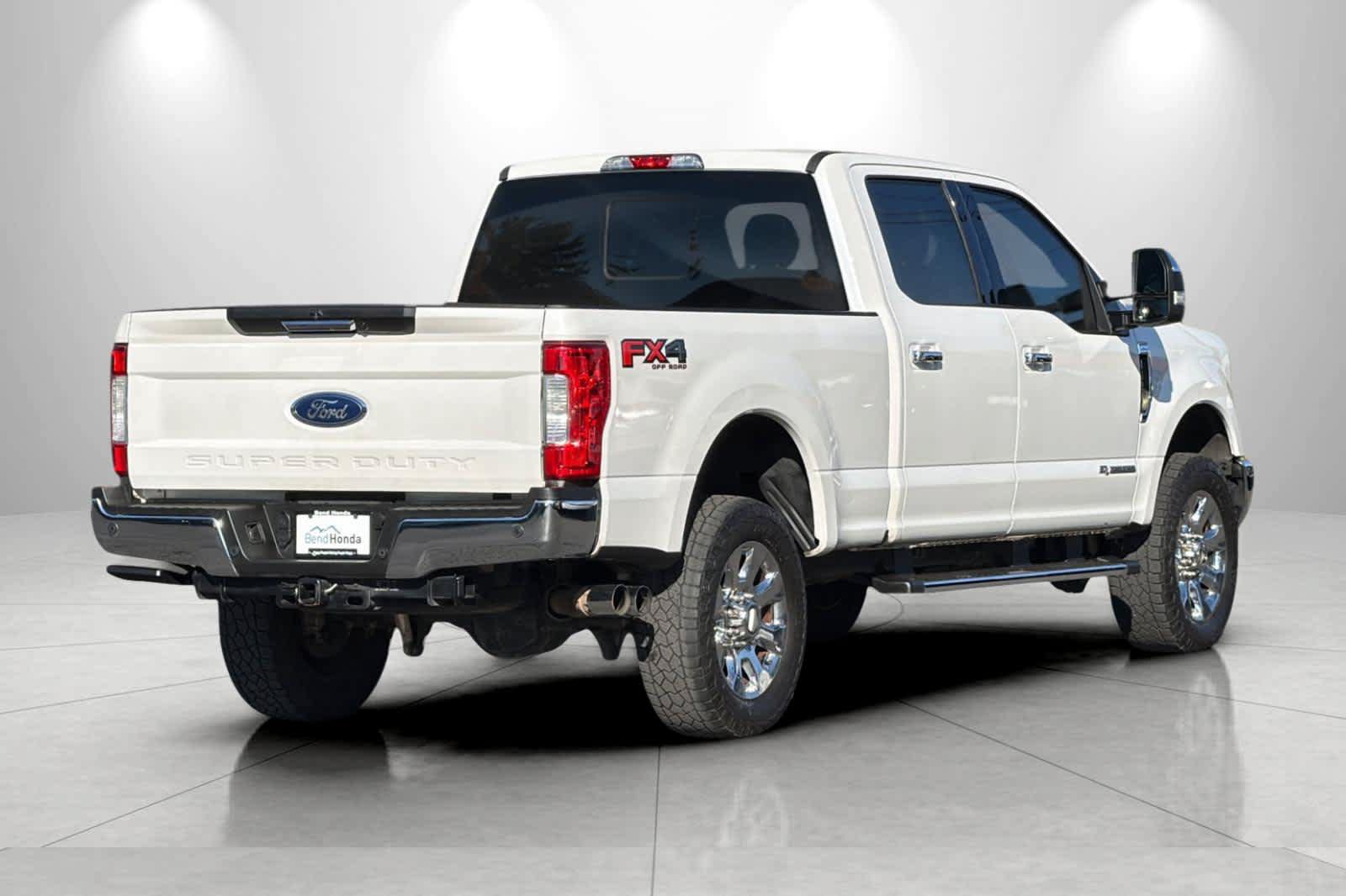 Used 2017 Ford F250 Lariat w/ Chrome Package AWD/4WD image 2