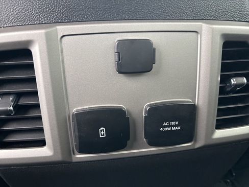 Used 2021 Ford F250 Lariat w/ Lariat Ultimate Package image 35