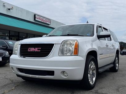 Used 2010 GMC Yukon XL SLT w/ SLT-2 Equipment Package