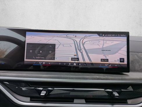 Used 2026 BMW X7 xDrive40i w/ M Sport Package AWD/4WD image 13