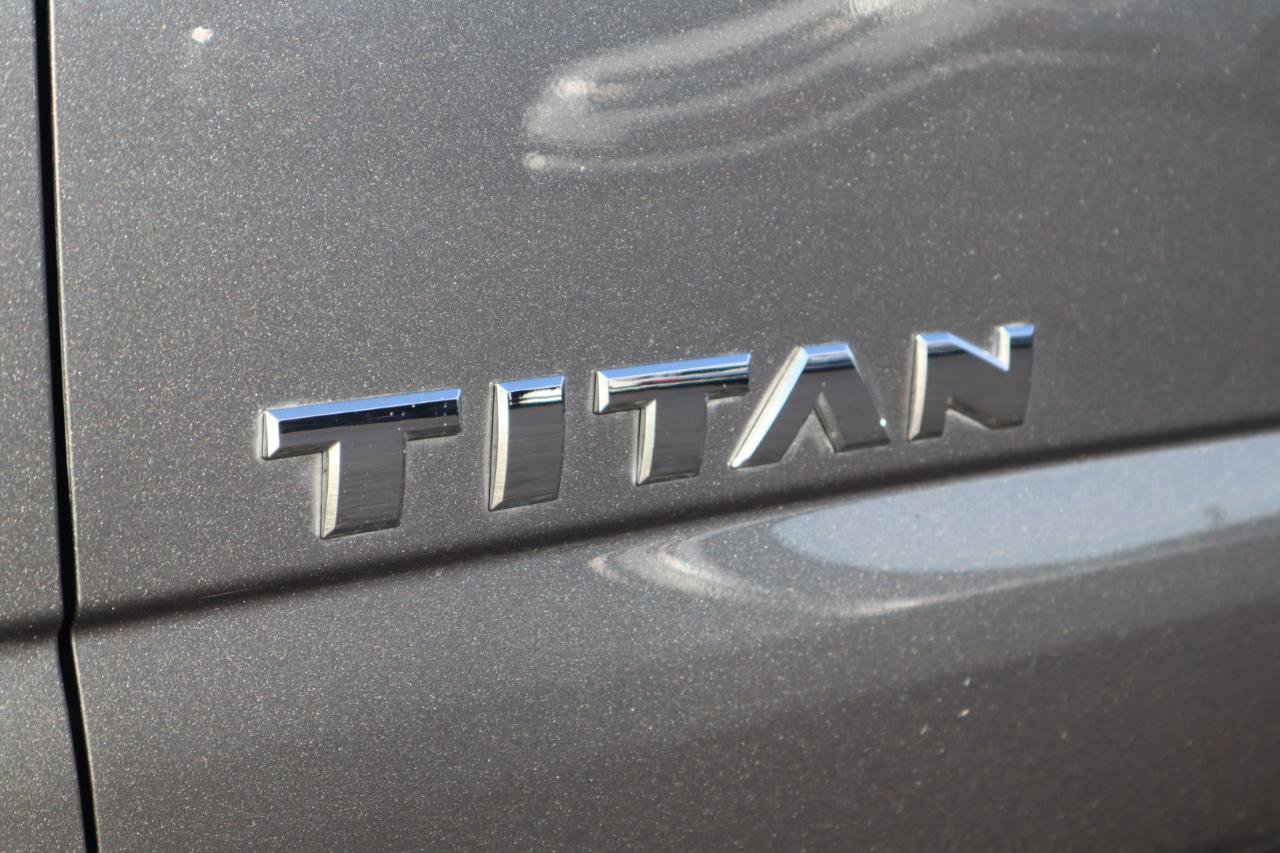 Used 2021 Nissan Titan SV w/ SV Convenience Package AWD/4WD image 22